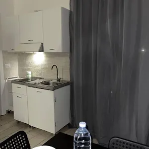 appartamenti-milano-nord.italymilanhotels.net/